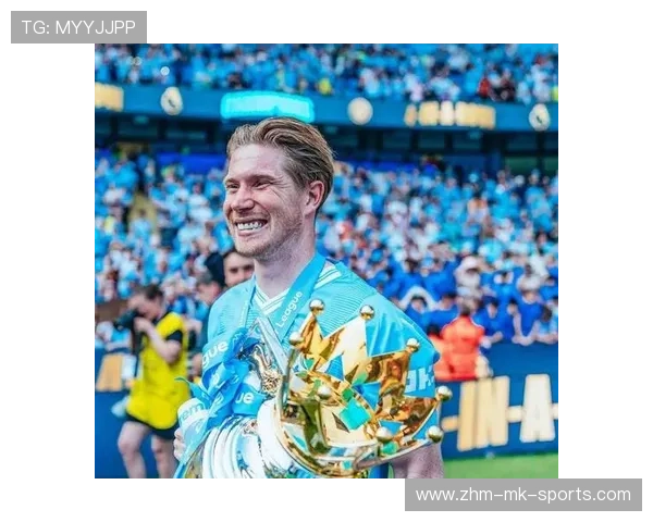 德布劳内外线变速带球引导曼城完成反击构建